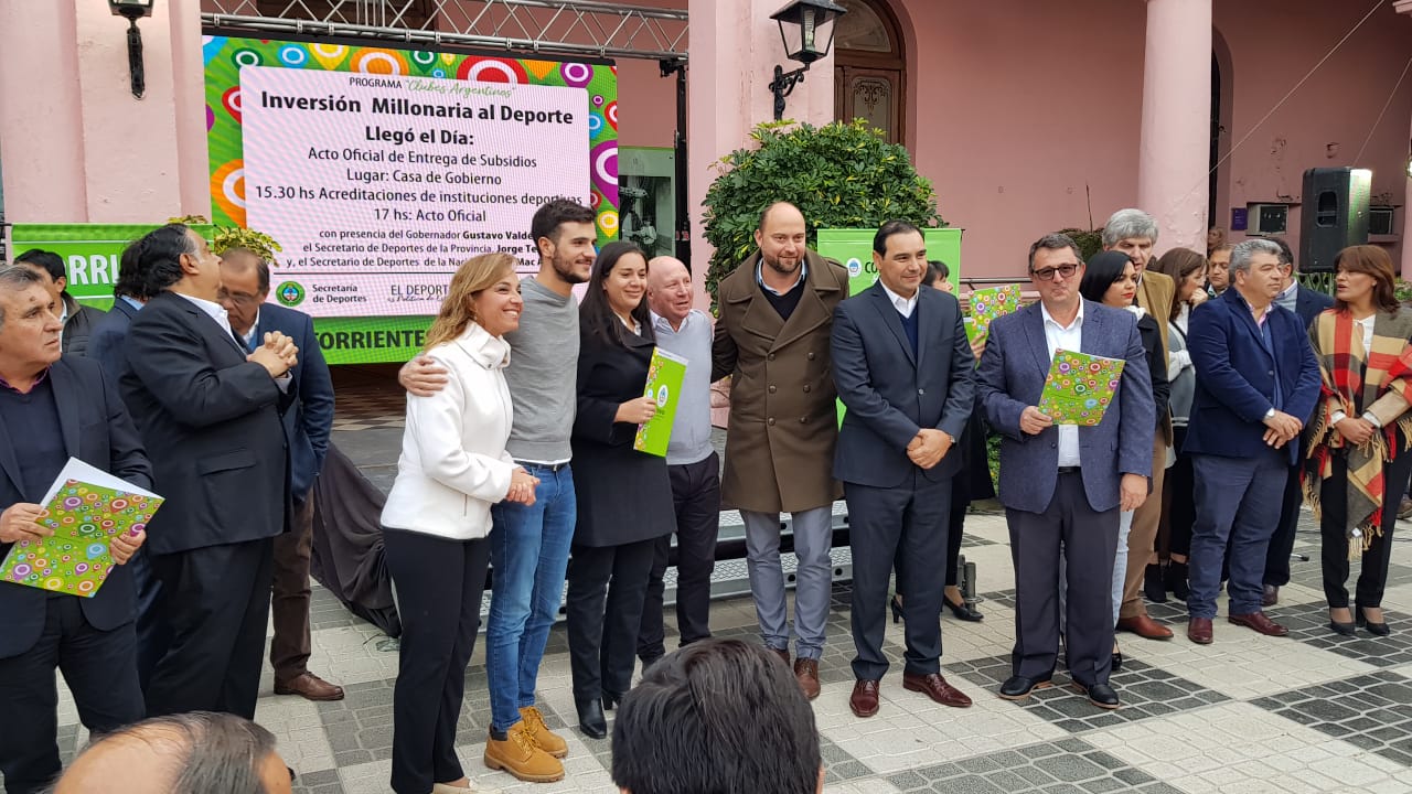 Clubes de Esquina recibieron subsidio de Programa Clubes Argentino