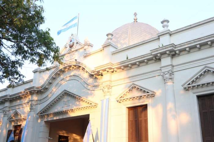 Robo en Legislatura: entraron a la oficina de una senadora y se llevaron una cartera