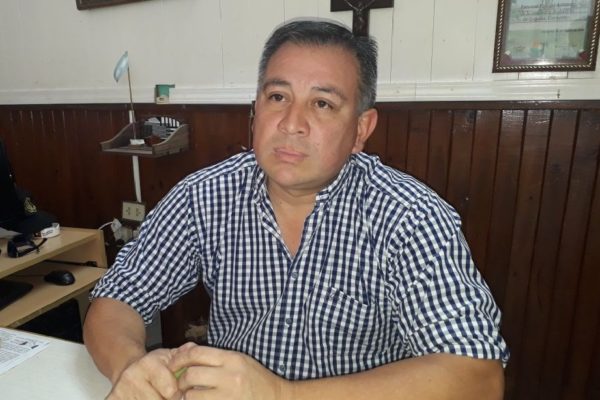 El Comisario Quiroz pidió para las Fiestas "trabajar en conjunto entre la Policía, los jóvenes y los padres"