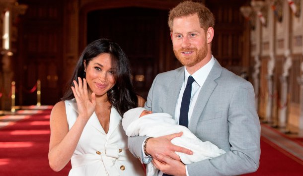 El príncipe Harry y Meghan presentaron a su primer hijo