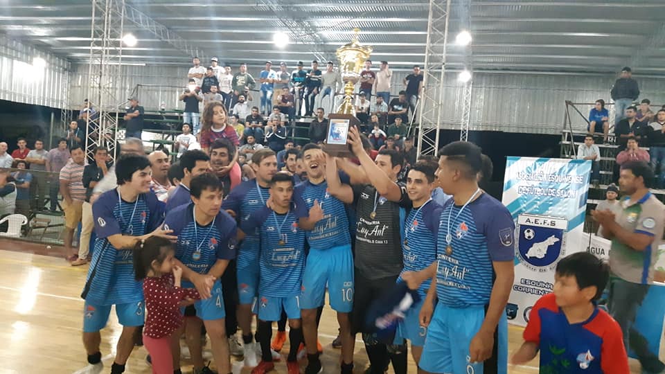 Futbol de Salon Copa de Campeones para San Cristobal