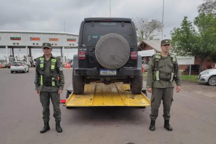 Secuestraron un auto de alta gama en el puente Chaco-Corrientes