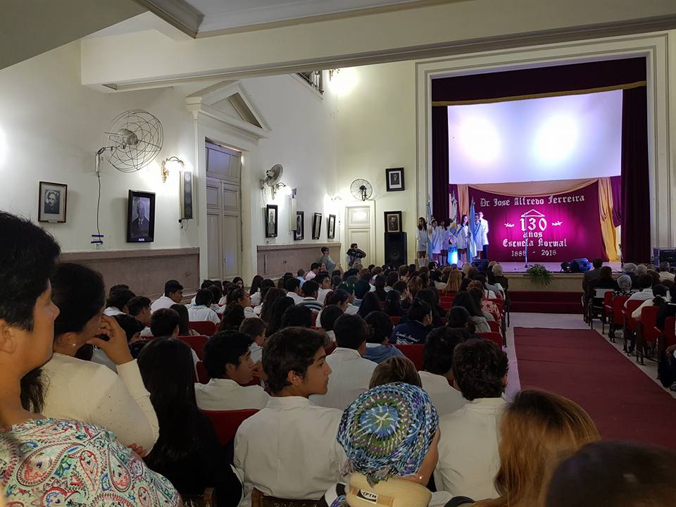 La Escuela Normal celebró sus 130 años con un emotivo acto