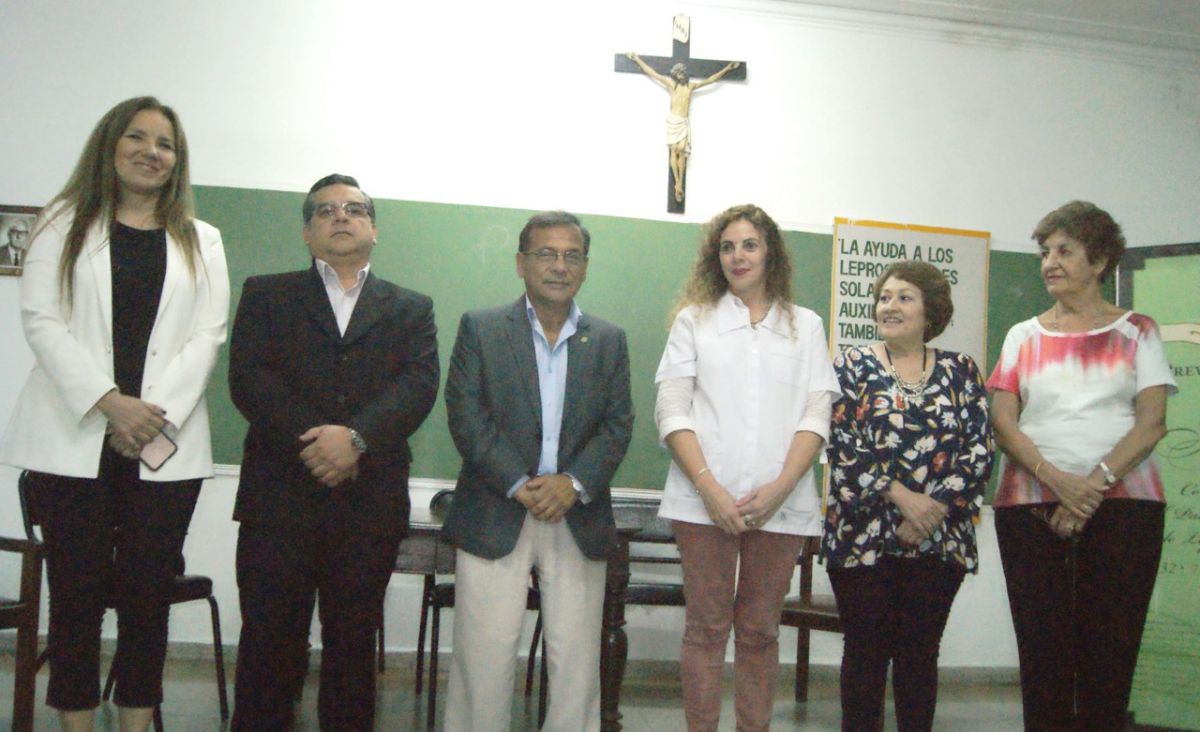 Cardozo puso en funciones a la Directora del Dispensario Dermatológico