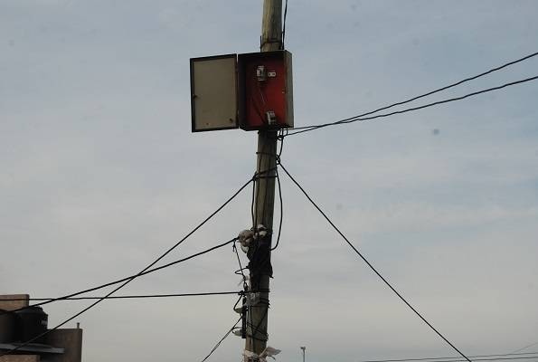 Un hombre de 60 años murió tras recibir una descarga eléctrica