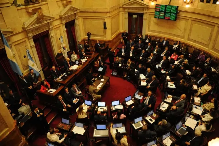 La oposición sancionó en el Senado la ley de Financiamiento Universitario: el Gobierno define el veto