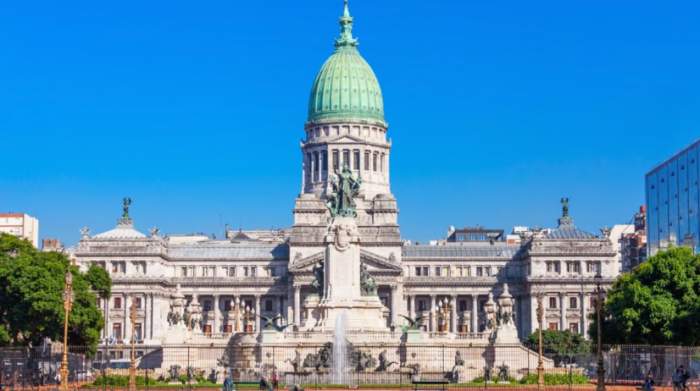 Alarma en el Congreso por un drone que apareció en la terraza: eran rusos
