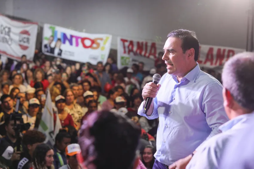 Valdés Lanza su Candidatura a la Presidencia de la UCR en Corrientes
