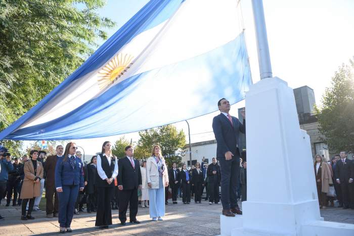 Gustavo Valdés celebró el bicentenario de Bella Vista