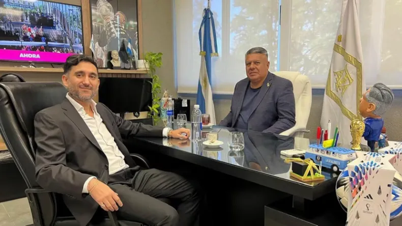El Gobierno denunció por lavado de dinero y evasión al financista ligado al Chiqui Tapia