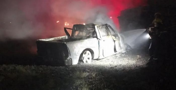 El Sombrero: Un muerto tras brutal choque entre una camioneta y un camión