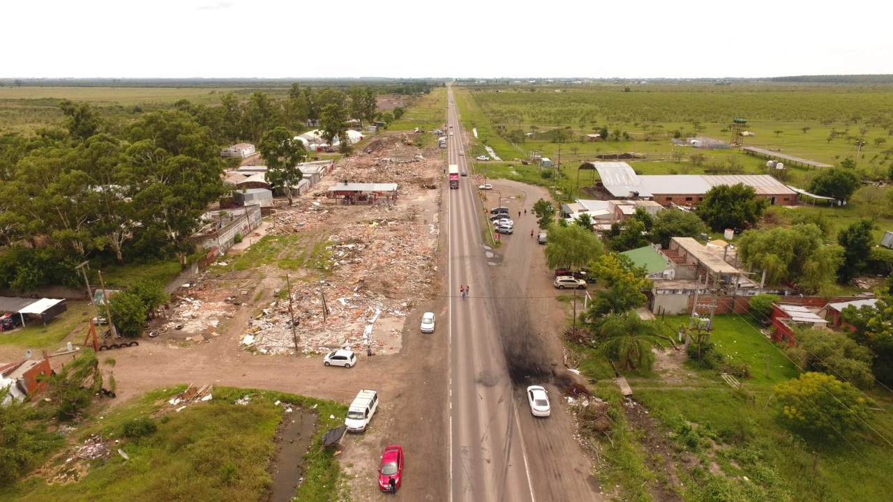 Así quedó el predio del Gaucho Gil tras demolición de puestos sobre Ruta 123